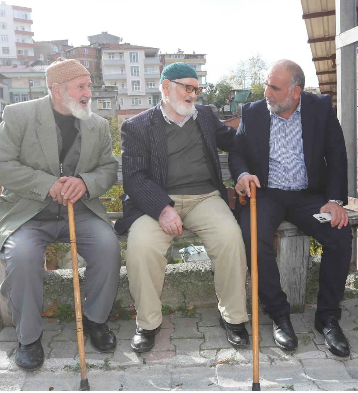 Canik Belediyesi'nden Emeklilere Destek